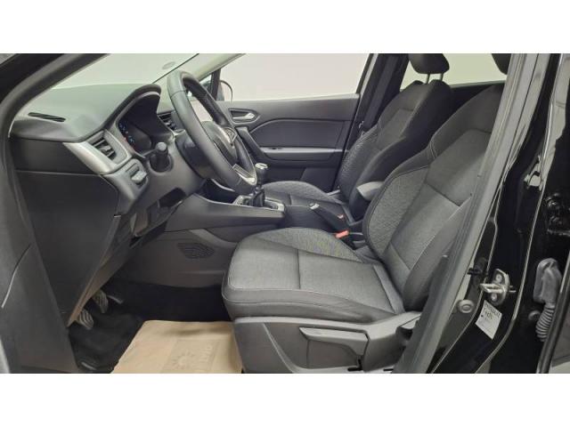 Renault Captur image 8