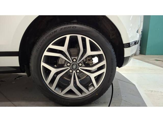 Land Rover Range Rover Evoque image 5