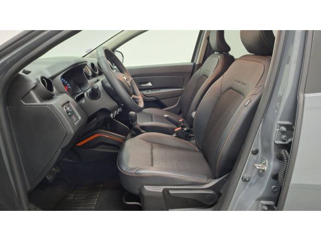 Dacia Duster image 2