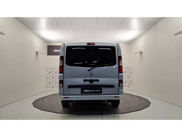 Renault Trafic image 8