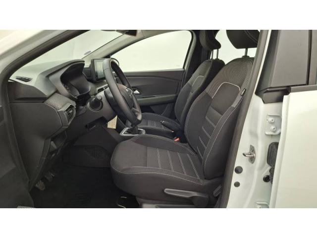 Dacia Sandero image 1