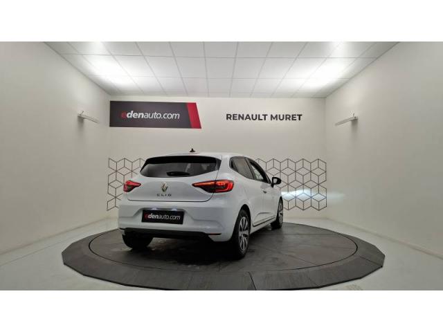Renault Clio image 9
