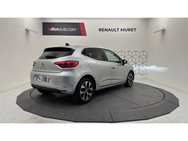 Renault Clio image 8