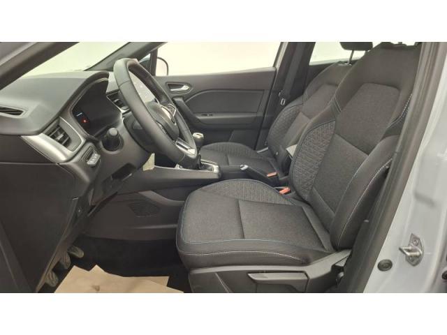 Renault Captur image 9
