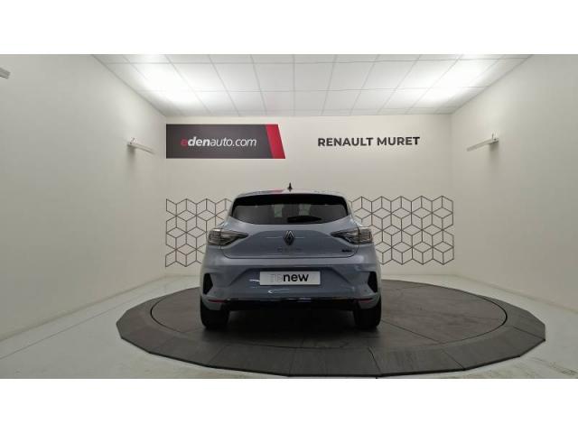 Renault Clio image 2