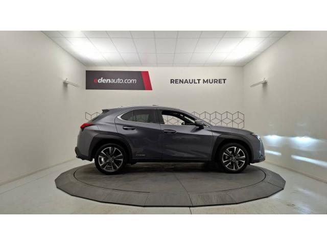Lexus Ux image 4