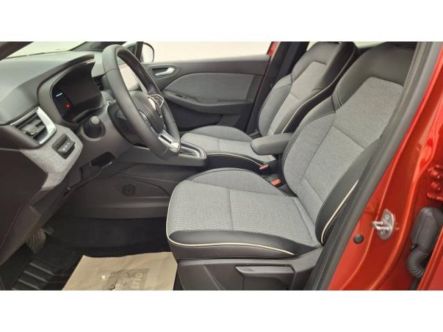Renault Clio image 1