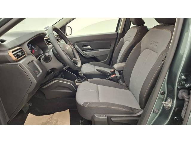 Dacia Duster image 2