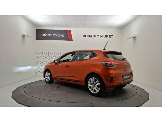 Renault Clio image 2