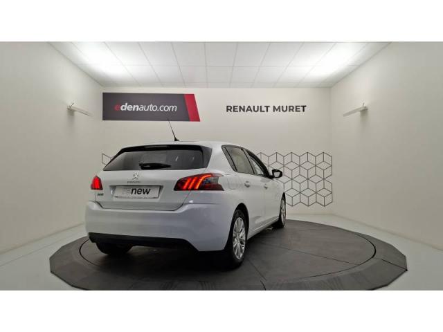Peugeot 308 image 9