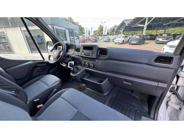 Renault Master image 6