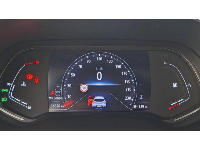 Renault Captur image 9