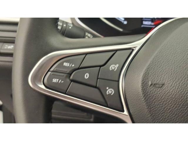 Renault Captur image 5