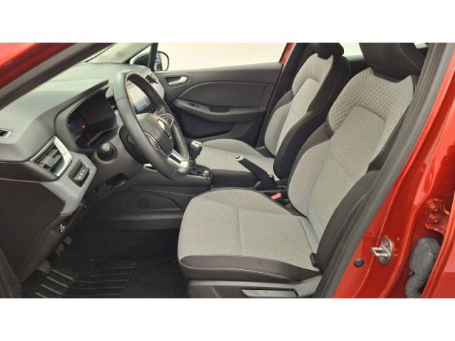 Renault Clio image 1