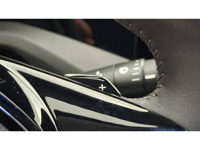 Peugeot 308 image 1