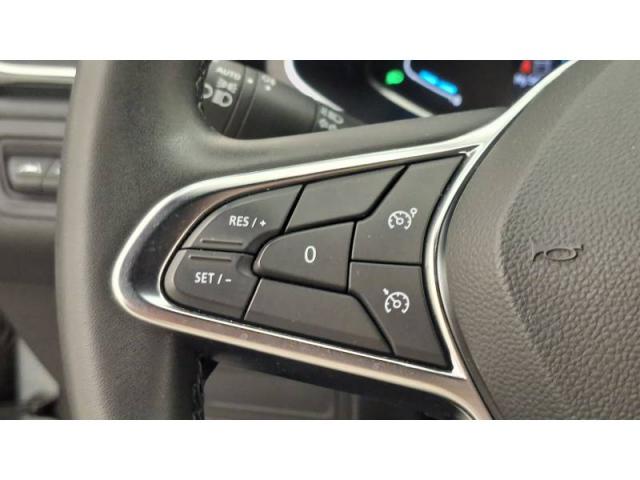 Renault Captur image 6