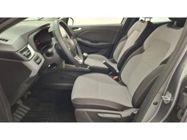 Renault Clio image 8