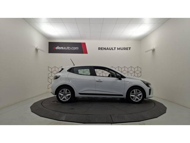 Renault Clio image 9
