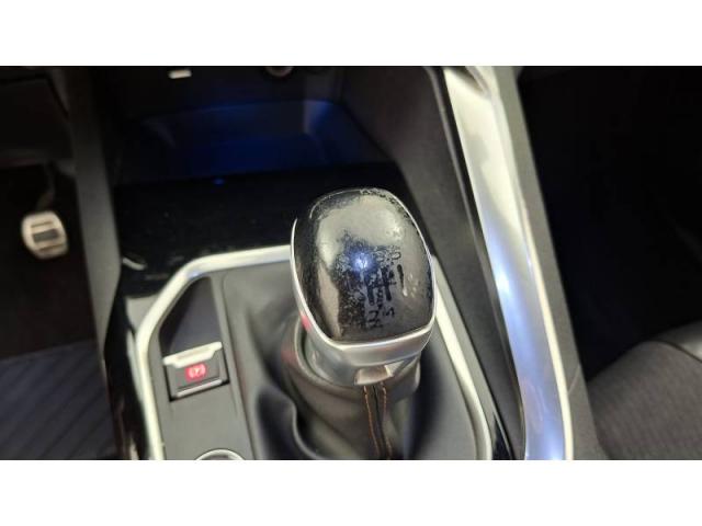 Peugeot 3008 image 1