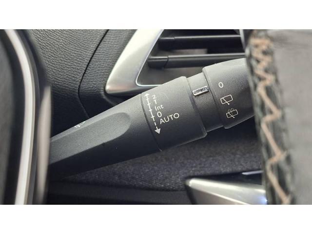 Peugeot 3008 image 5