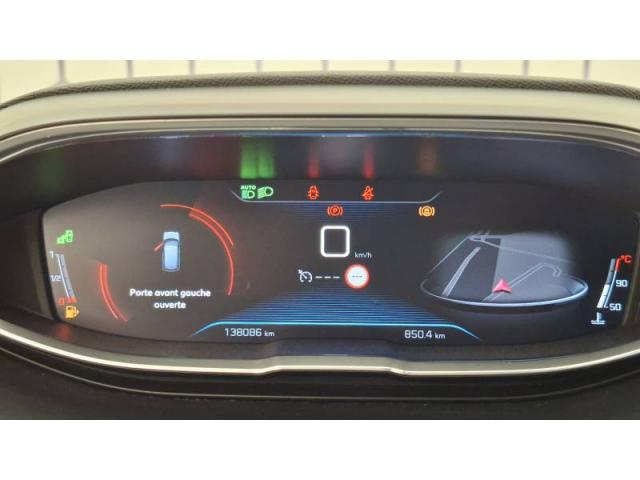 Peugeot 3008 image 9