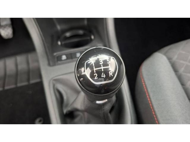 Volkswagen Up! image 2