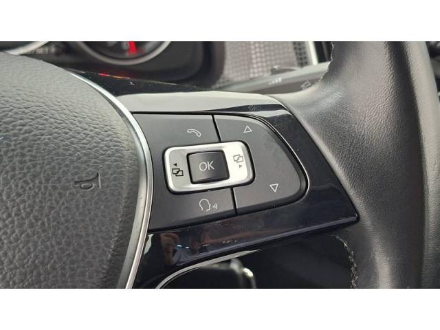 Volkswagen Up! image 5