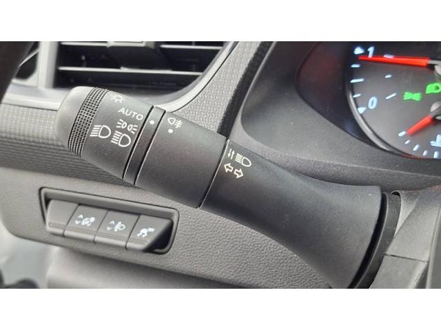 Renault Kangoo Van image 5