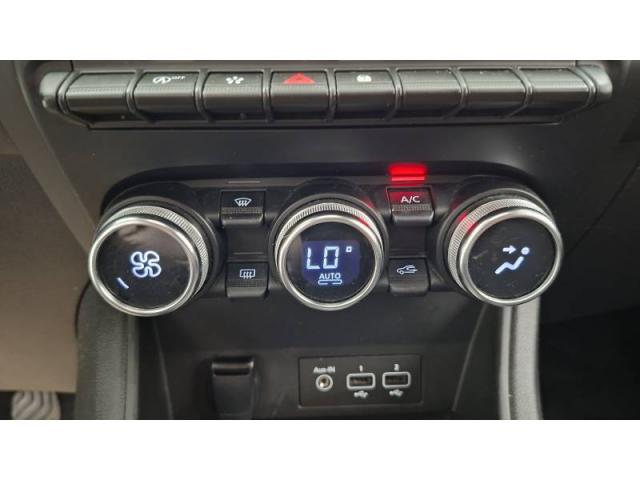 Renault Captur image 1