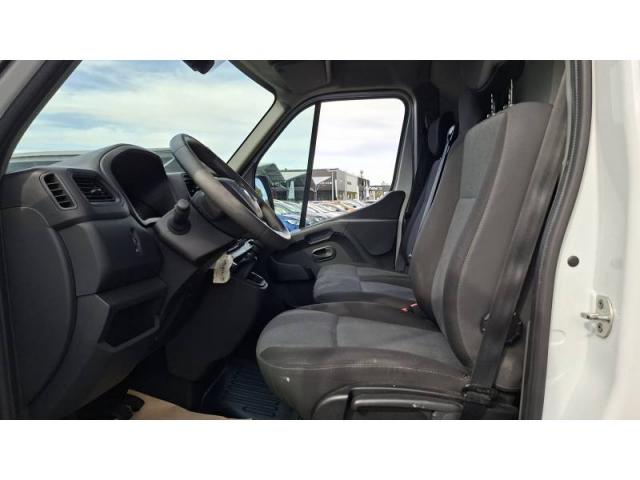 Renault Master image 4