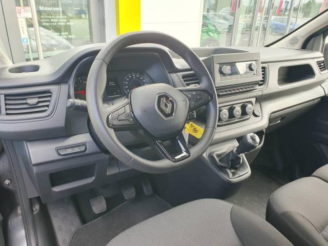 Renault Trafic image 7