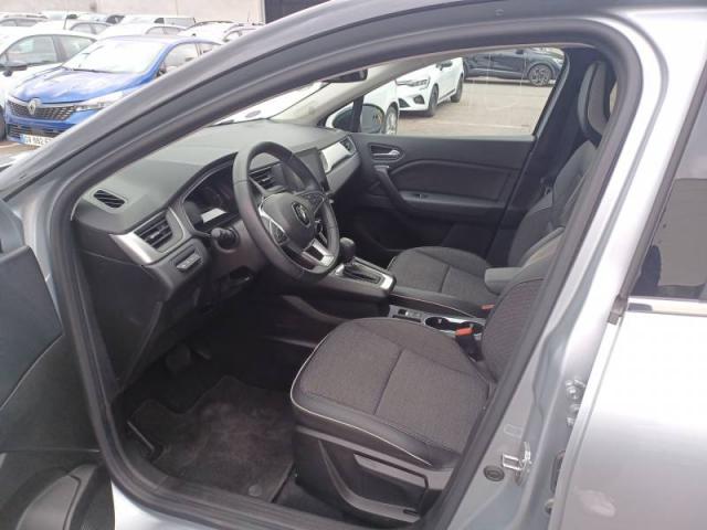 Renault Captur image 9