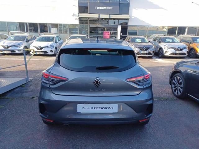 Renault Clio image 2
