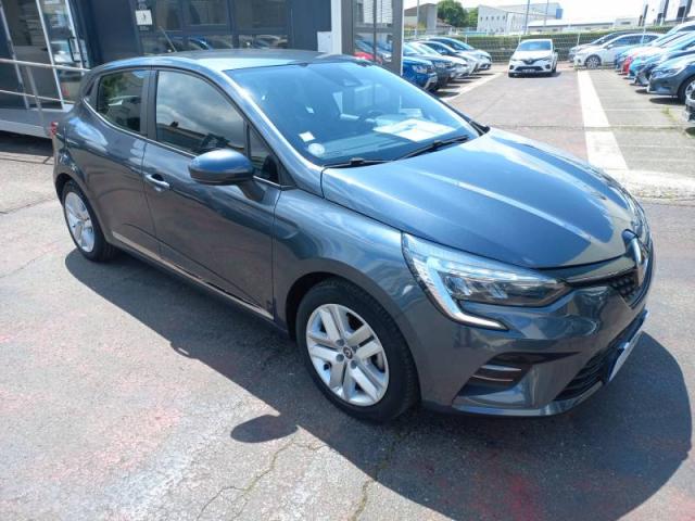 Renault Clio image 2
