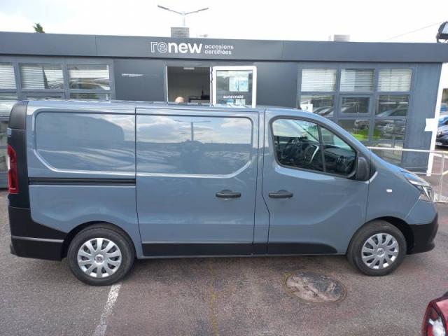 Renault Trafic image 1