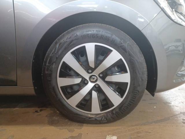 Renault Clio image 3