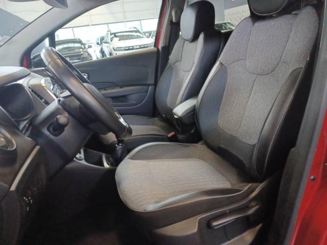 Renault Captur image 7