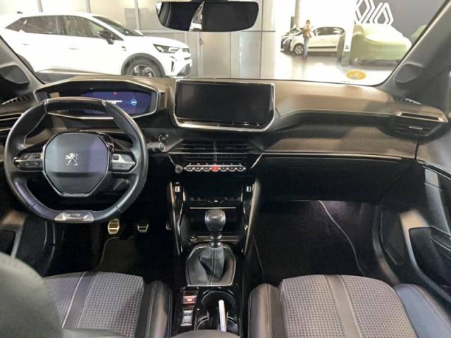 Peugeot 208 image 6