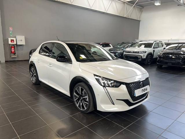 Peugeot 208 image 1