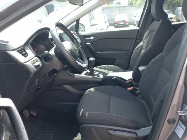Renault Captur image 9
