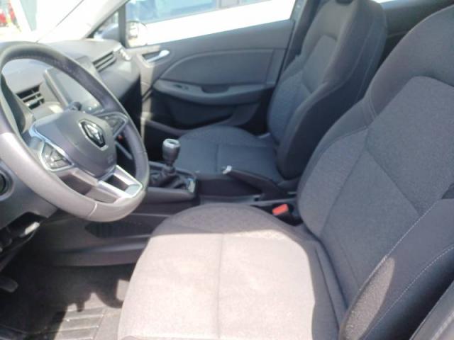 Renault Clio image 2