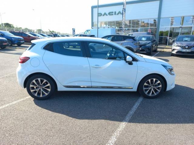 Renault Clio image 9