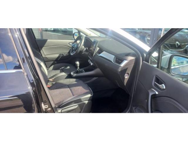 Renault Captur image 2