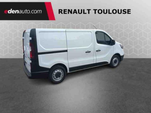 Renault Trafic image 1
