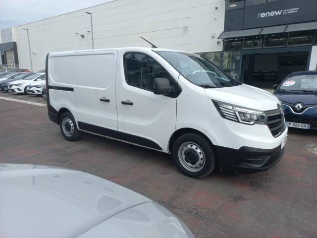 Renault Trafic image 2