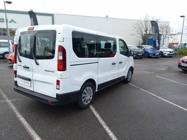 Renault Trafic image 1
