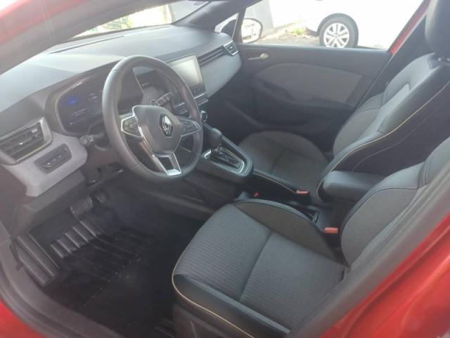 Renault Clio image 9