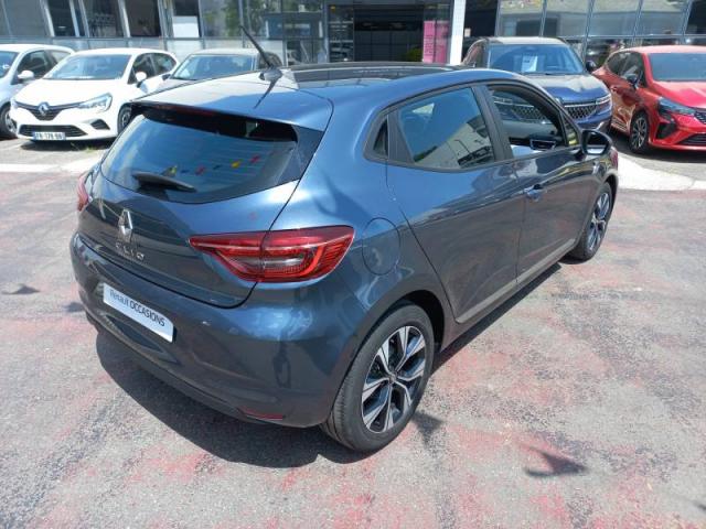 Renault Clio image 8