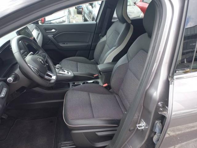 Renault Captur image 6