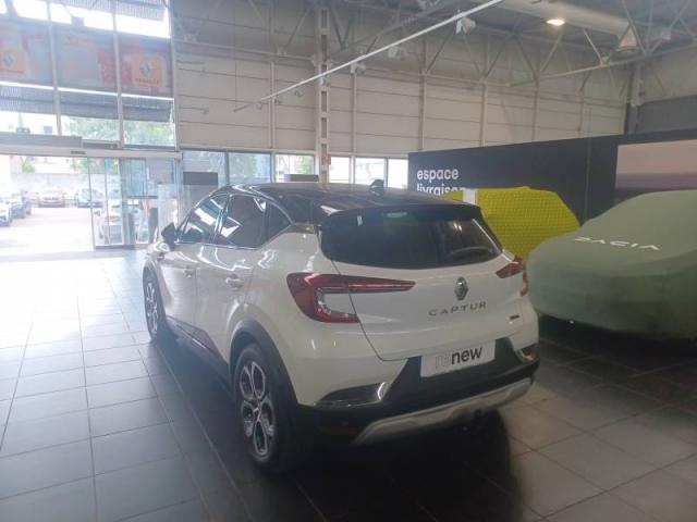 Renault Captur image 1